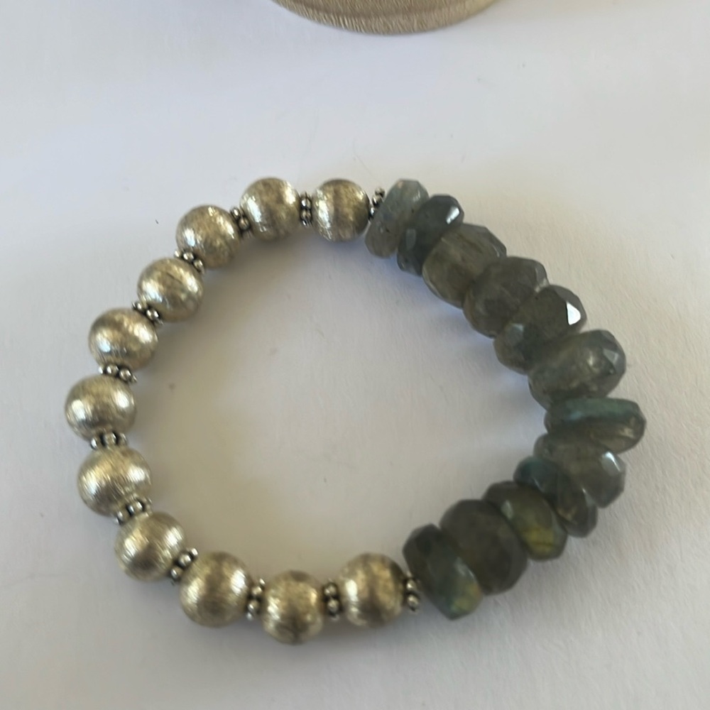 Faceted Labradorite Rondelles Sterling Bracelet - Picture 3 of 3